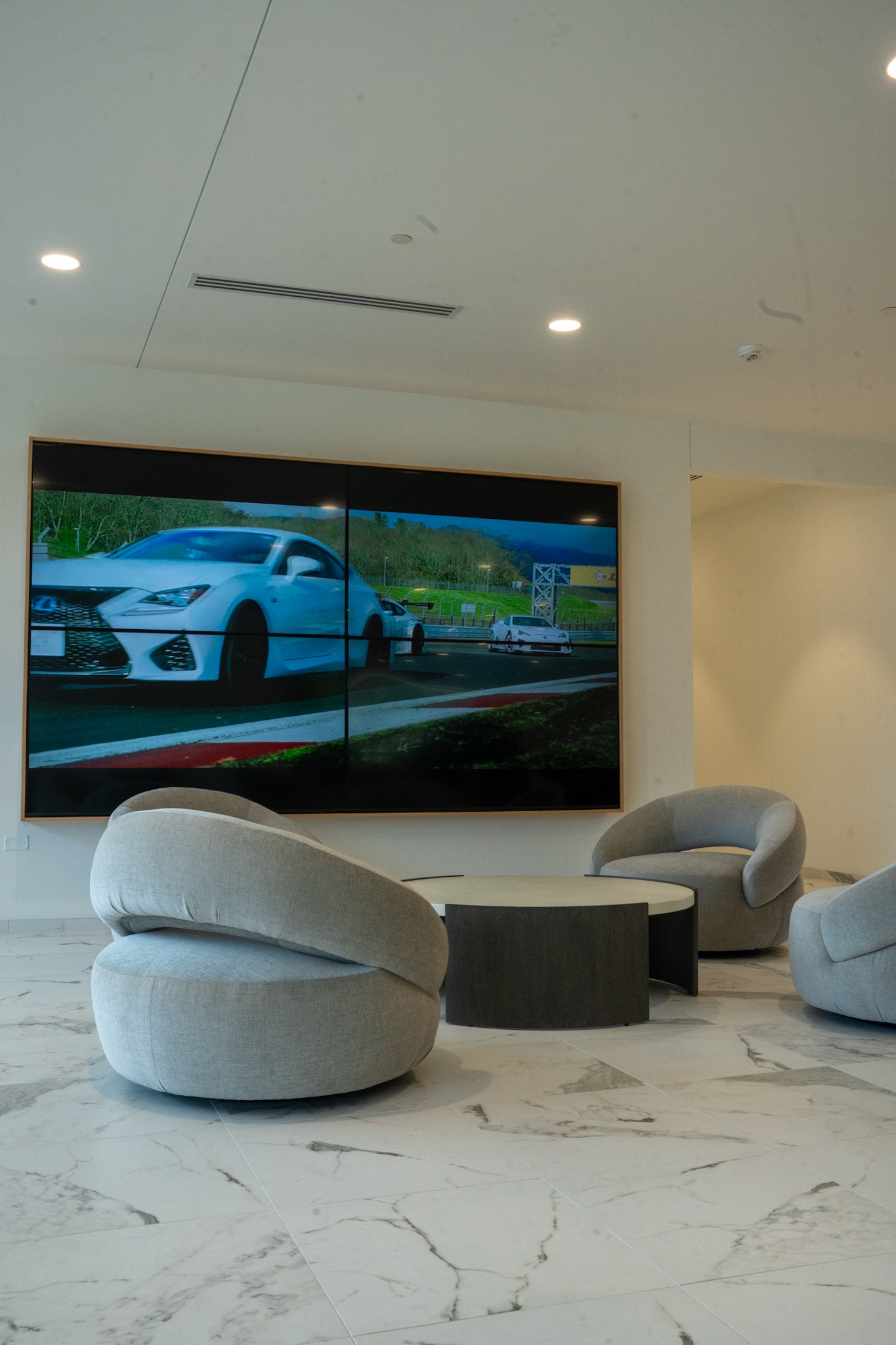 Dealer photo